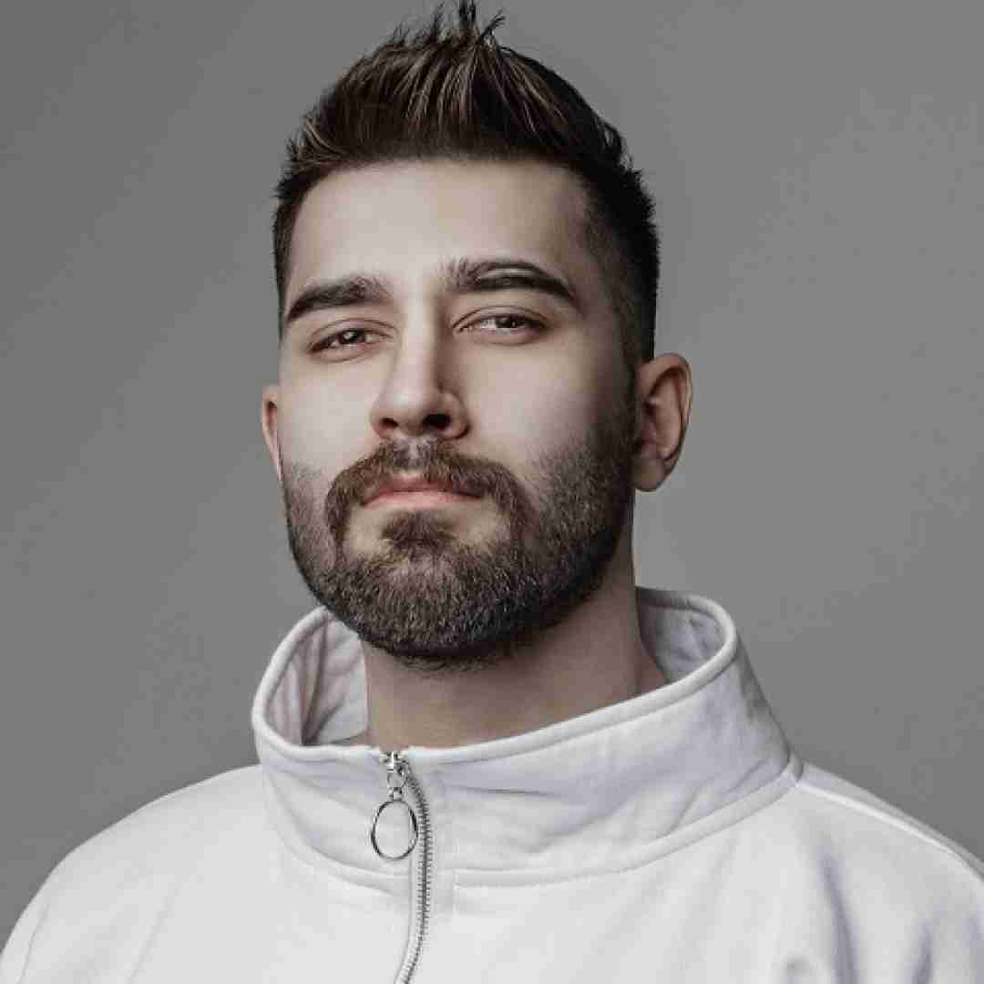 علی یاسینی میخوام یه جوری زندگی کنم انگار قراره فردا