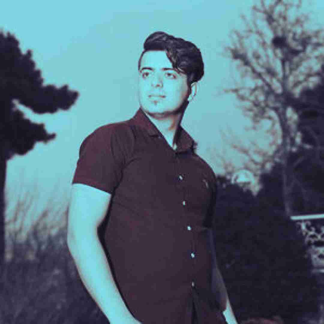 مرتضی صائینی امپراطور قشنگی حتی از دور