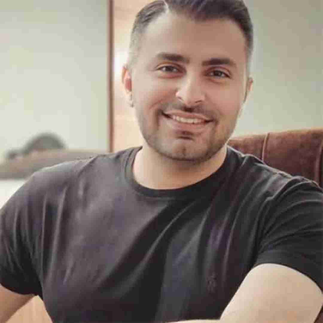 علیرضا طلیسچی همین قدر خسته و تنها بدون حتی دلداری