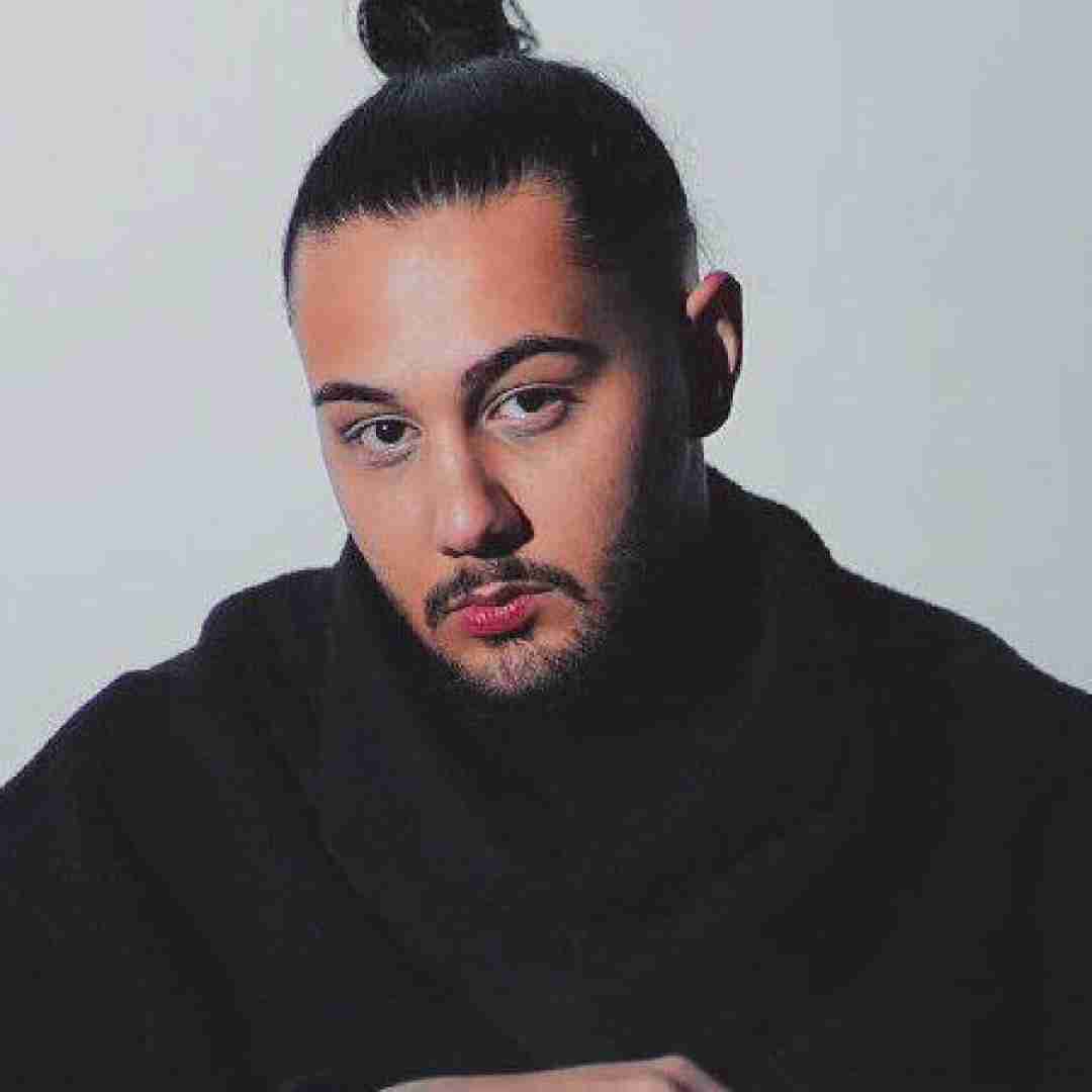 نوان بچگیام فکر میکردم سال قبل که بگذره