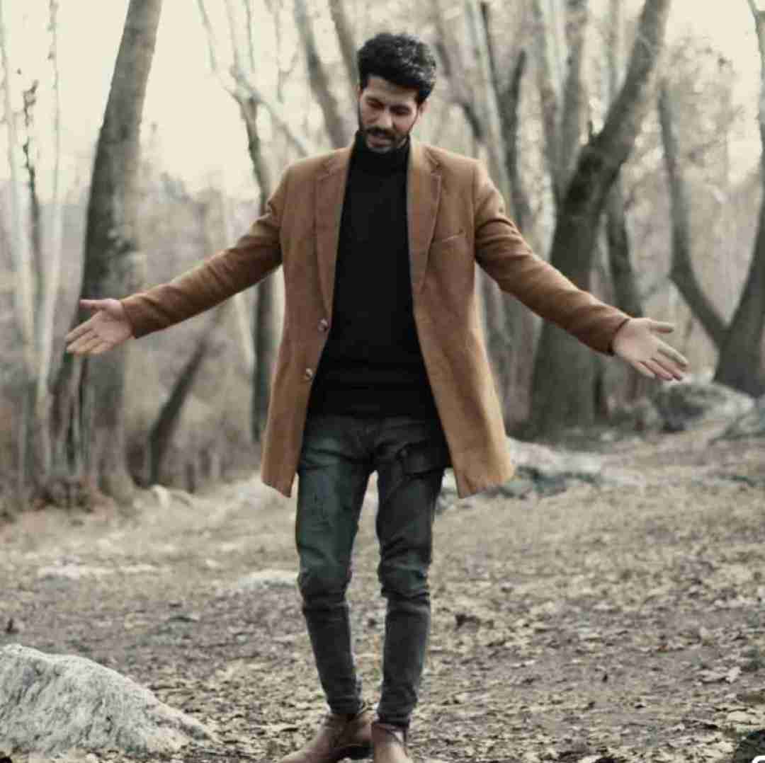 وحید راد مجنون