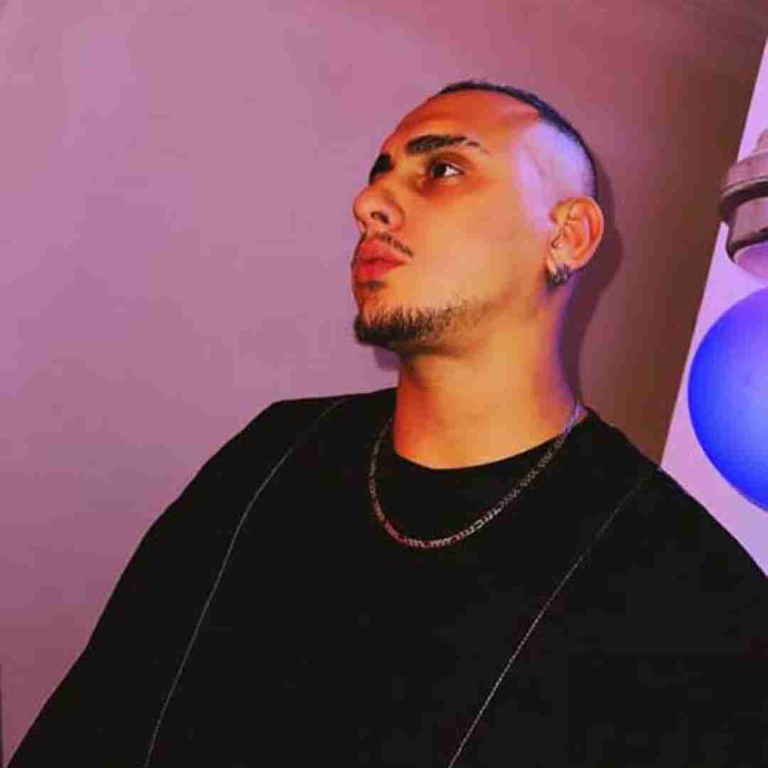 شایان یو تنهام هنوز سر کی سر تو