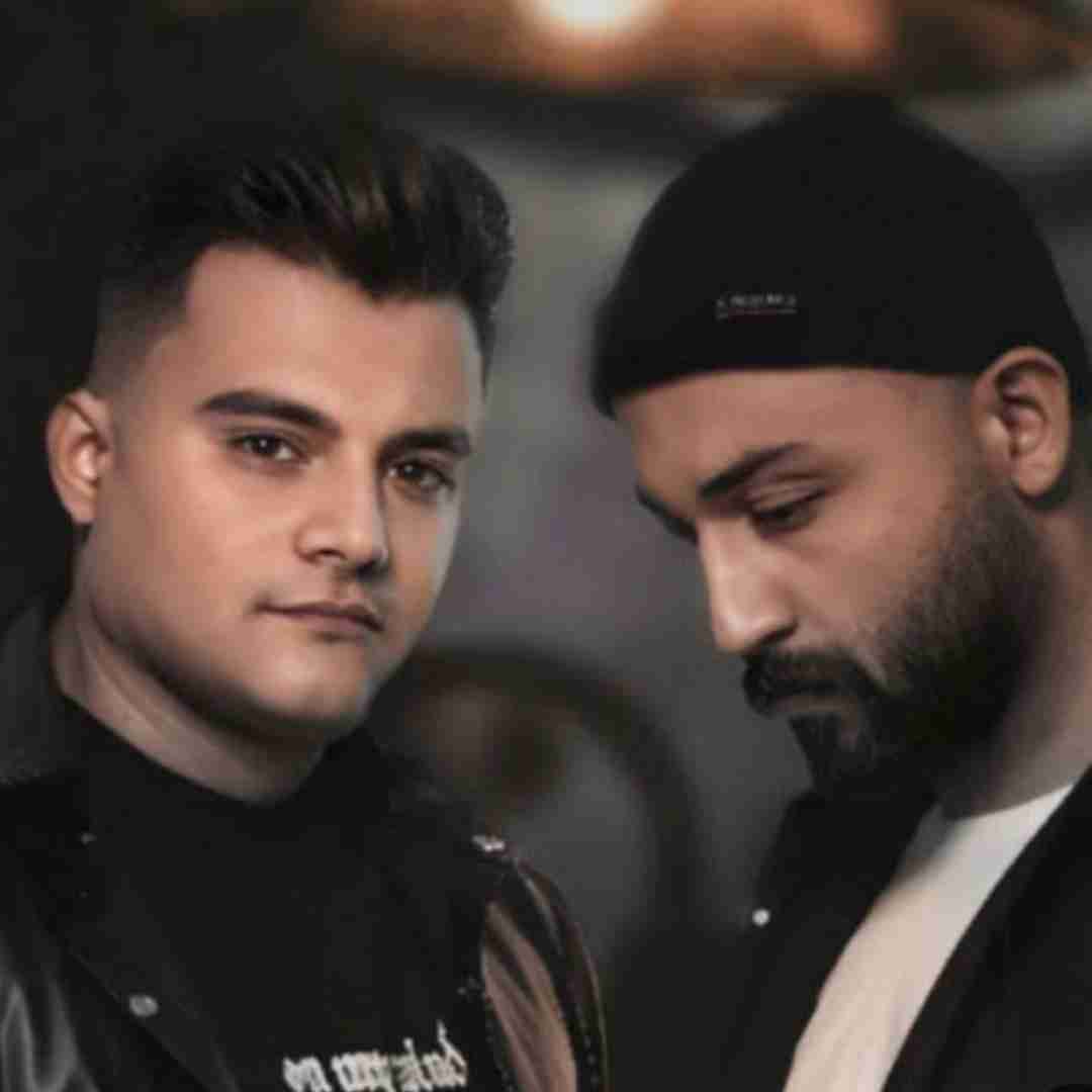 رامین کرمی و آترون بغل