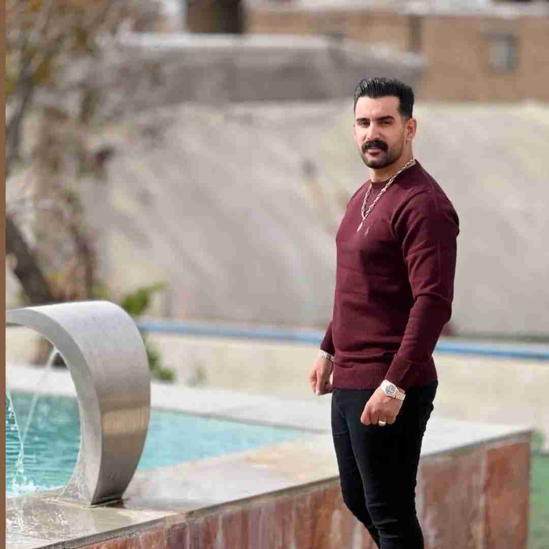 بهنام کمالوند سنگ قور