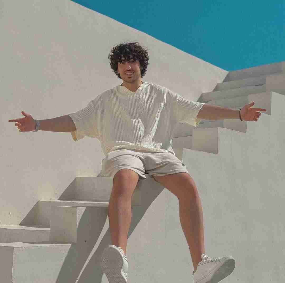 بابی ولک ببین عینکو ریبنو هی برم پیکمو سی تو