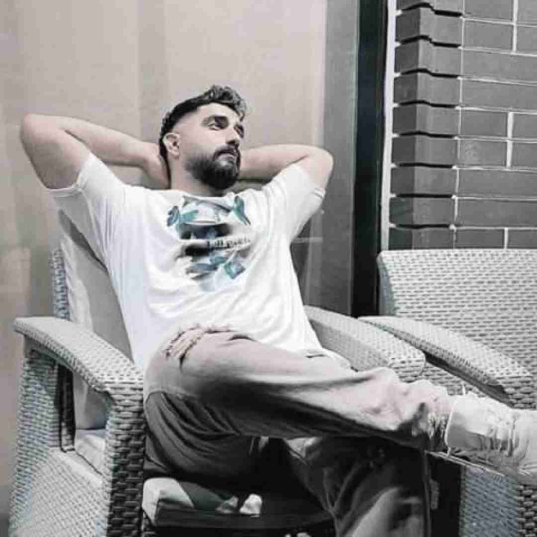 محمد امیری هیچوقت یادم نمیره به قلبم بدهکاری