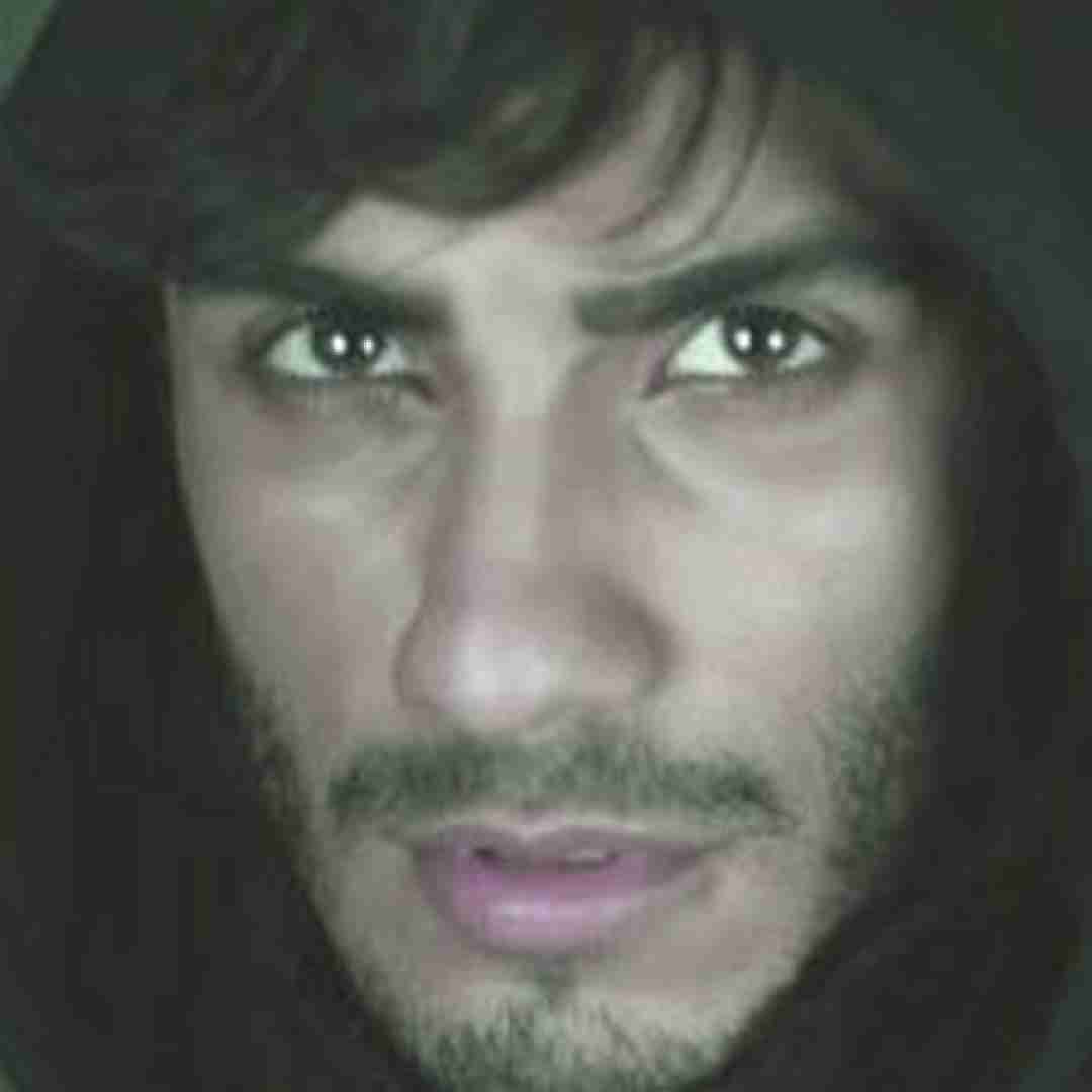 مهراد جم هرجا پیشت نبودم خالی کن جامو خودت