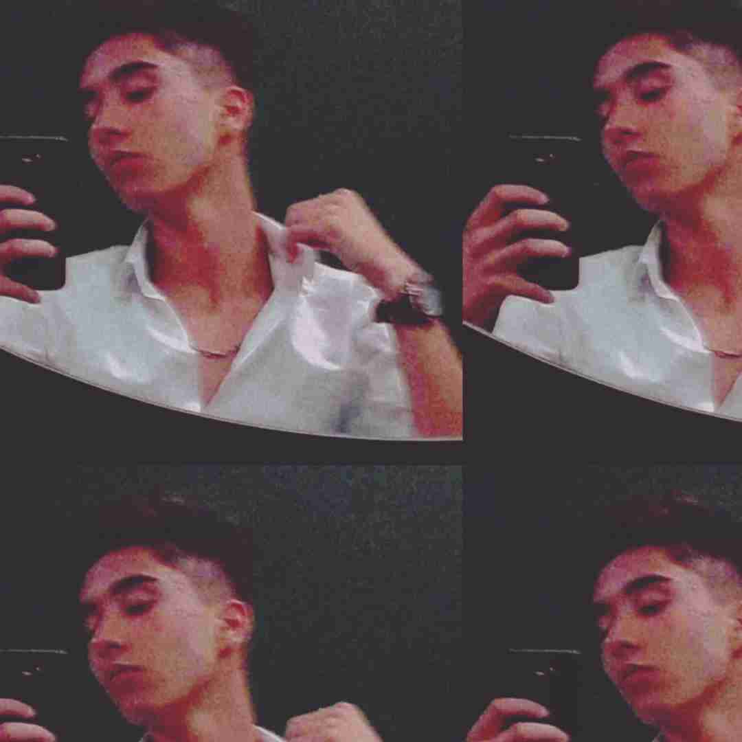 فرنام هنوزم با یاده تو هرشب میره سر رو بالش