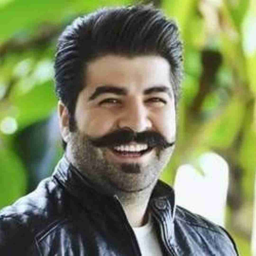 بهنام بانی شب عشق