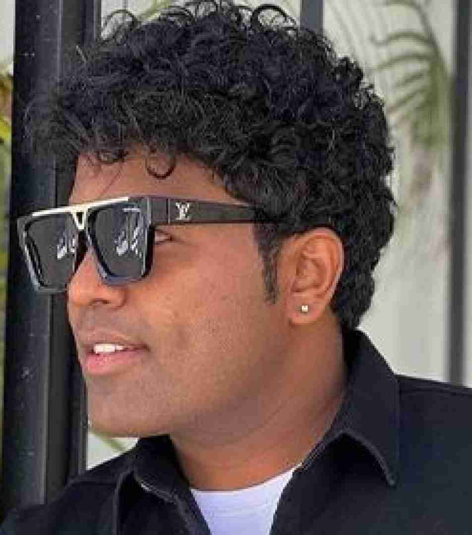 مجتبی تابدار دختو اماراتی