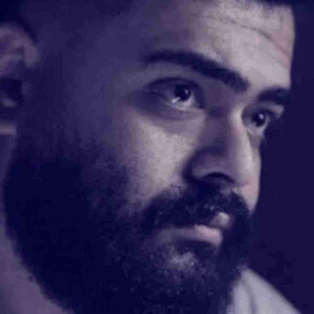 علیراد بی تو یعنی تاریکی به کام عشقو نمیخونی از تو نگام