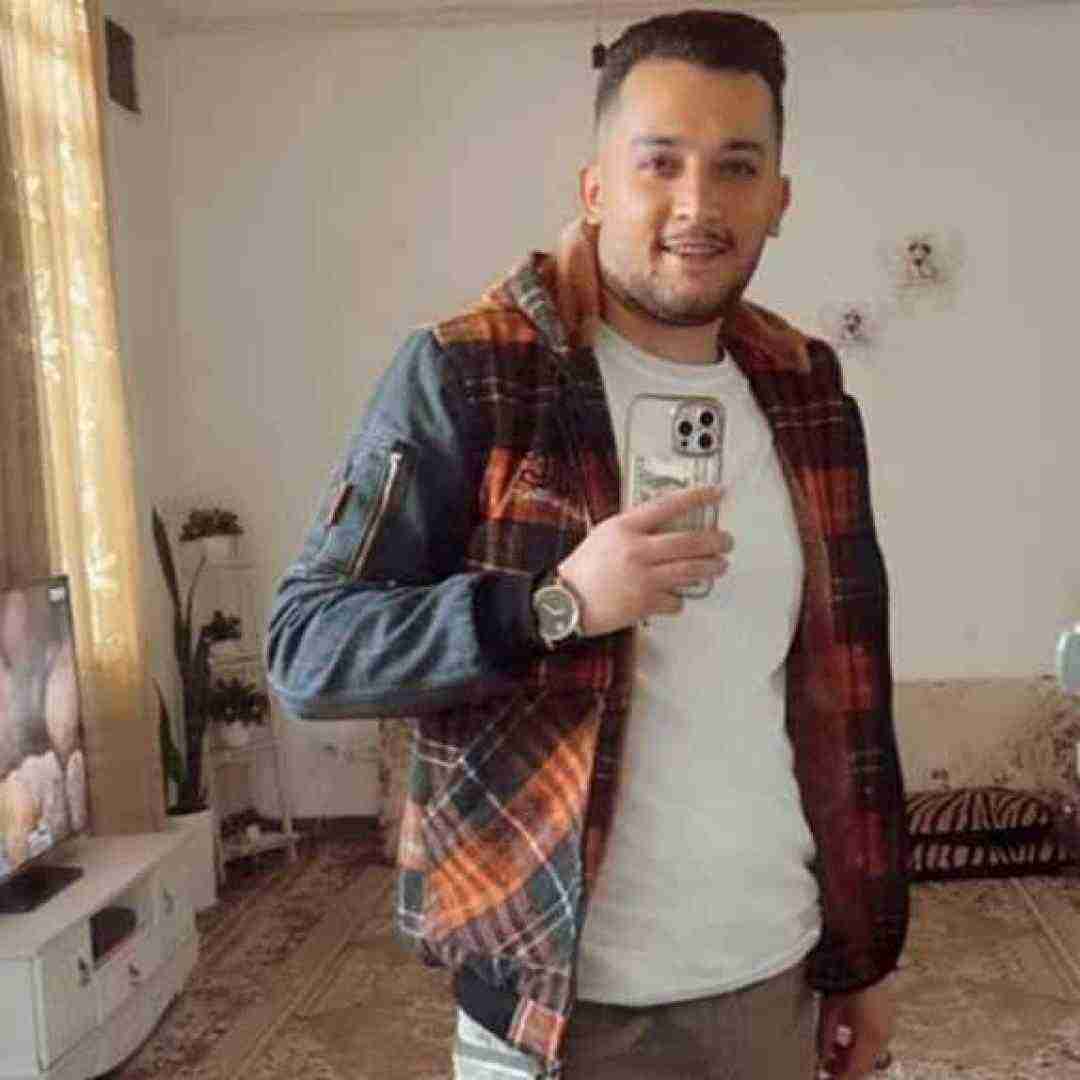 هومن آدینه کد خدا