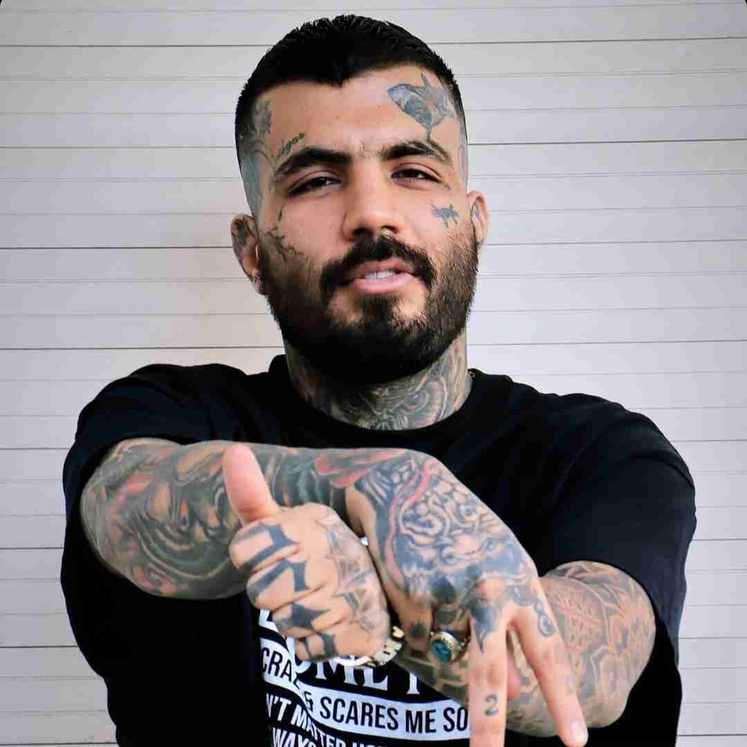 مهدیار شعرامو نوشتم توی کتاب اجتماعی زندگی عادی حال نداد