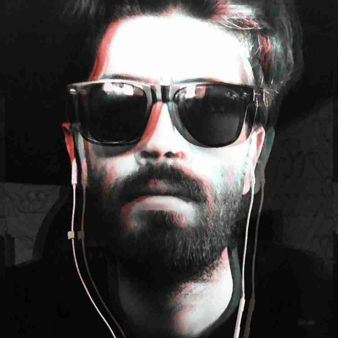 مهراب گفتی بیا وقت هست برای برگشتن تف به من که برگشتم