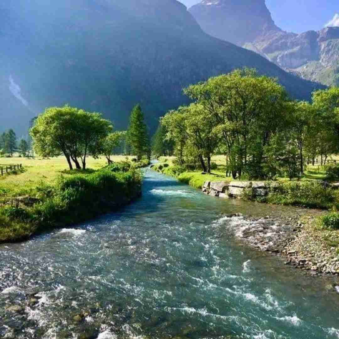  من از اون آسمون آبی میخوام من از اون با صدای پسر