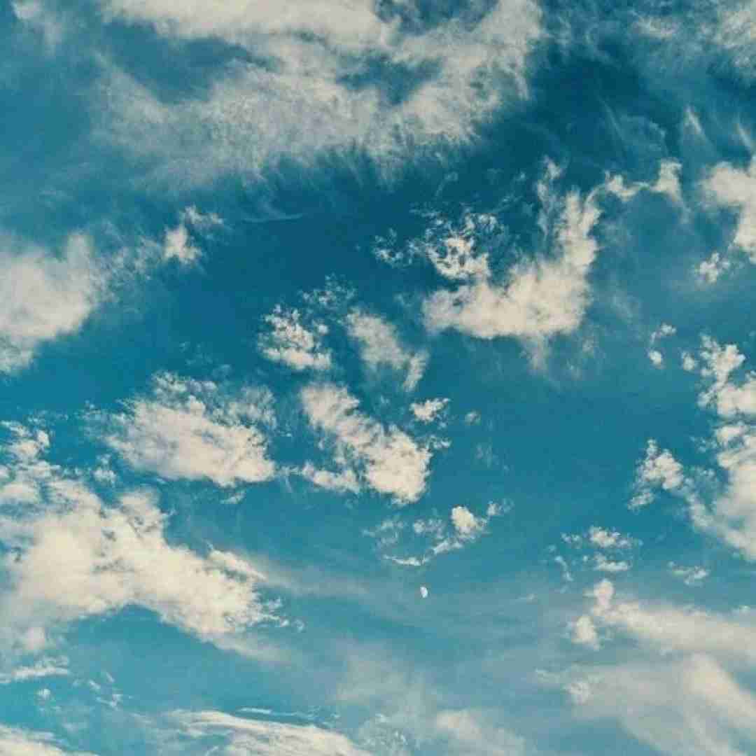  یادگاریت ها ناو دسم حالم شره فره توبه موبم با صدای پسر