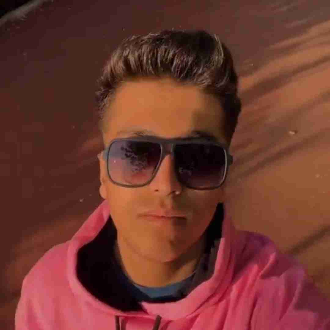 کسری بهمن تو که میدونی میتونی بمونی چرا میدی عذابم همونی بودی