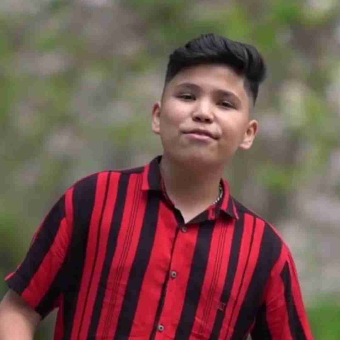 مرتضی وکیلی بفرست واسه من آهنگی که گوش میدی شبا