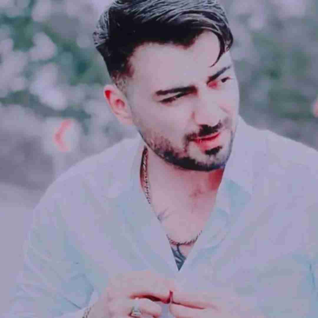 رامین تجنگی با همه فرق داری رو دست نداری