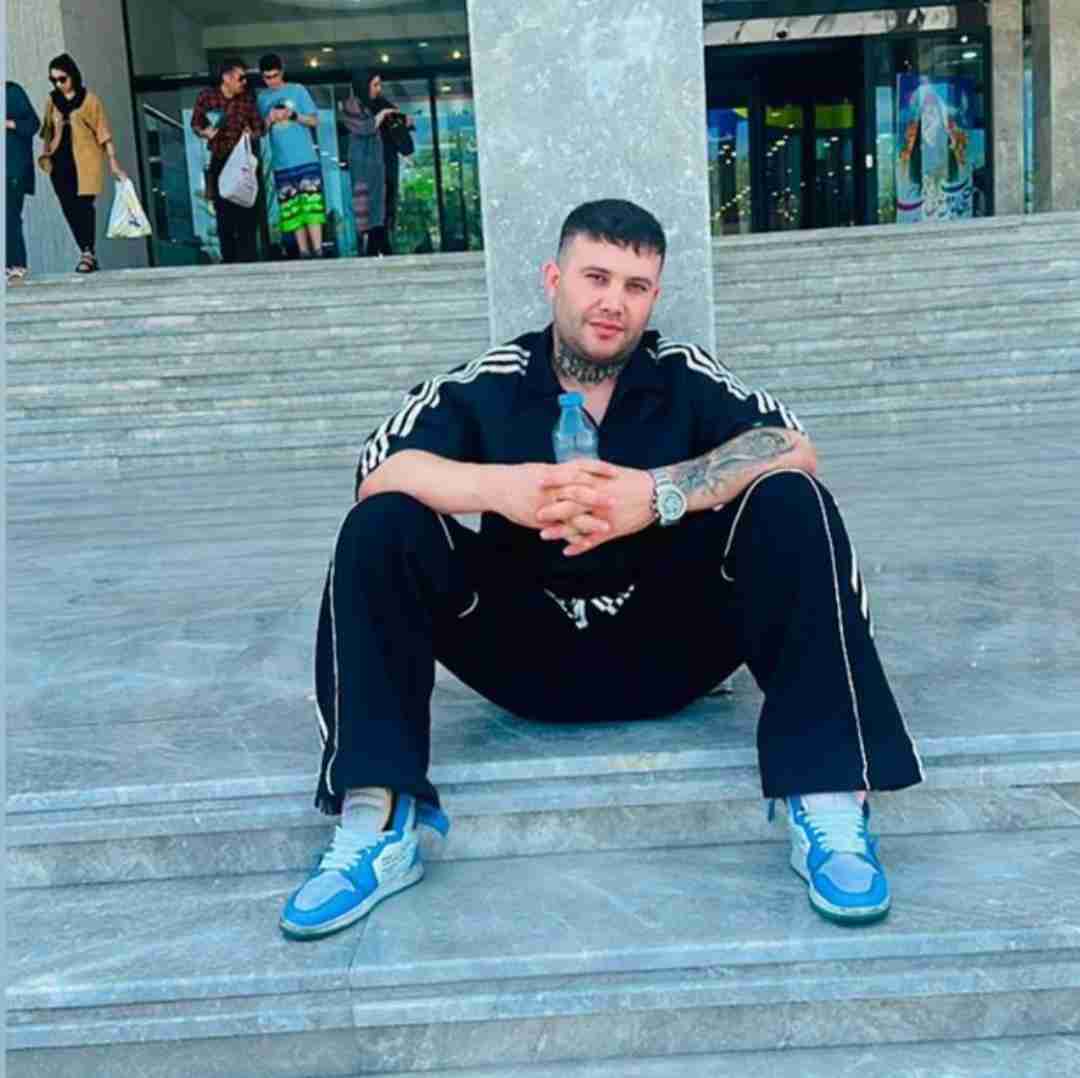 علی احمدیانی ﻧﺪﻳﺪم ﻣﺜﻞ ﻧﮕﺎش ﺷﻨﻴﺪم ﻣﺮده ﺑﺮات