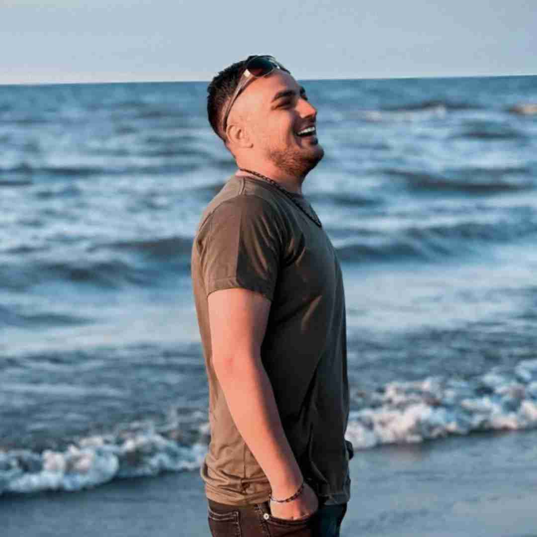 کامران مولایی ﺳﻬﻢ ﻣﻦ ﭼﺸﻤﺎی ﮔﺮﻳﻮن ﻧﺒﻮد ﻧﺒﻮد