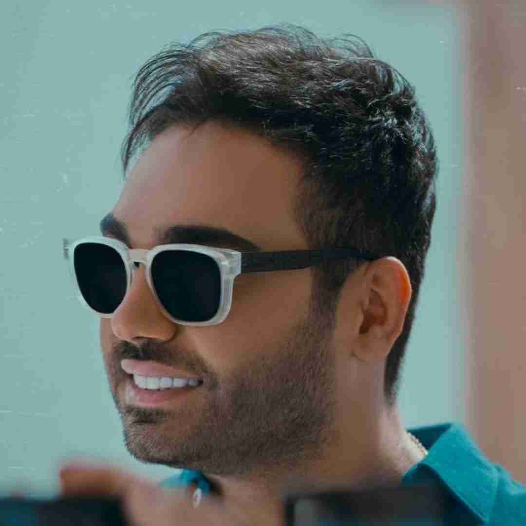 سینا درخشنده شیرین شیرین شبیه یه حبه قندی