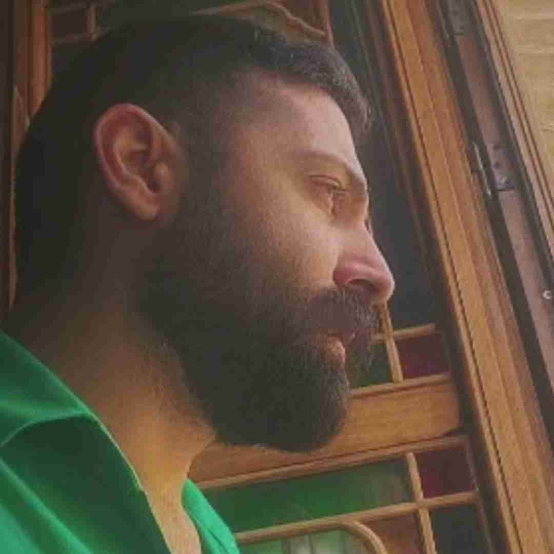 حمید هیراد غریبانه