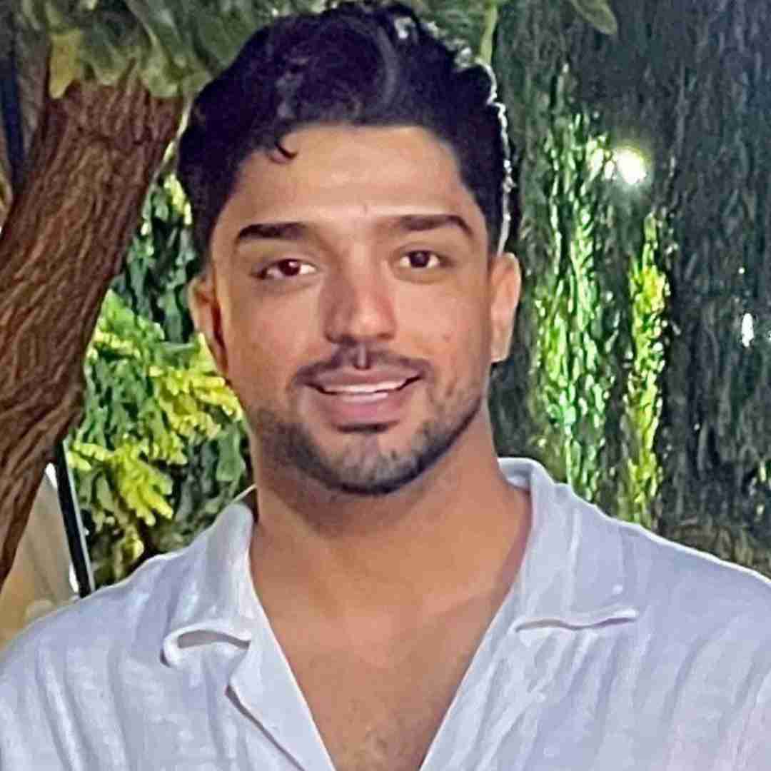 دانلود آهنگ قلبم برات پر میزنه نگات خیلی قشنگه از شهاب فالجی