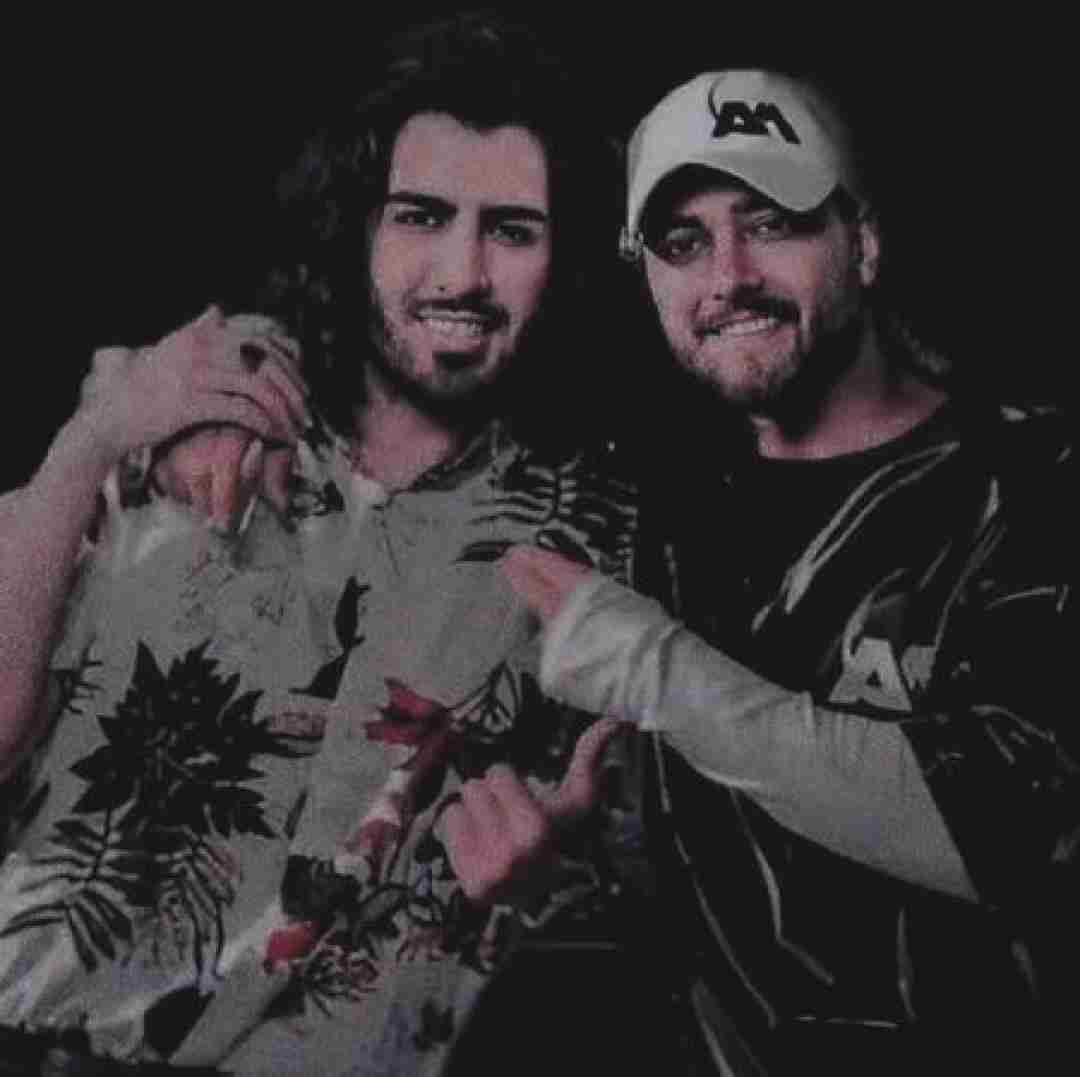 ماکان بند باور من