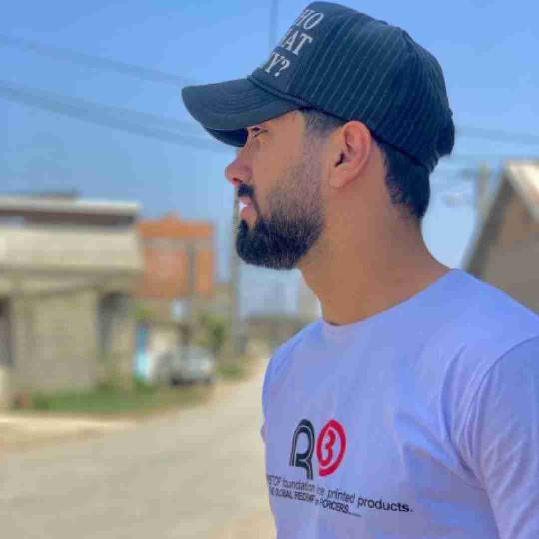 جواد عباسی  ای همه ی قرارم کیو جز تو دارم