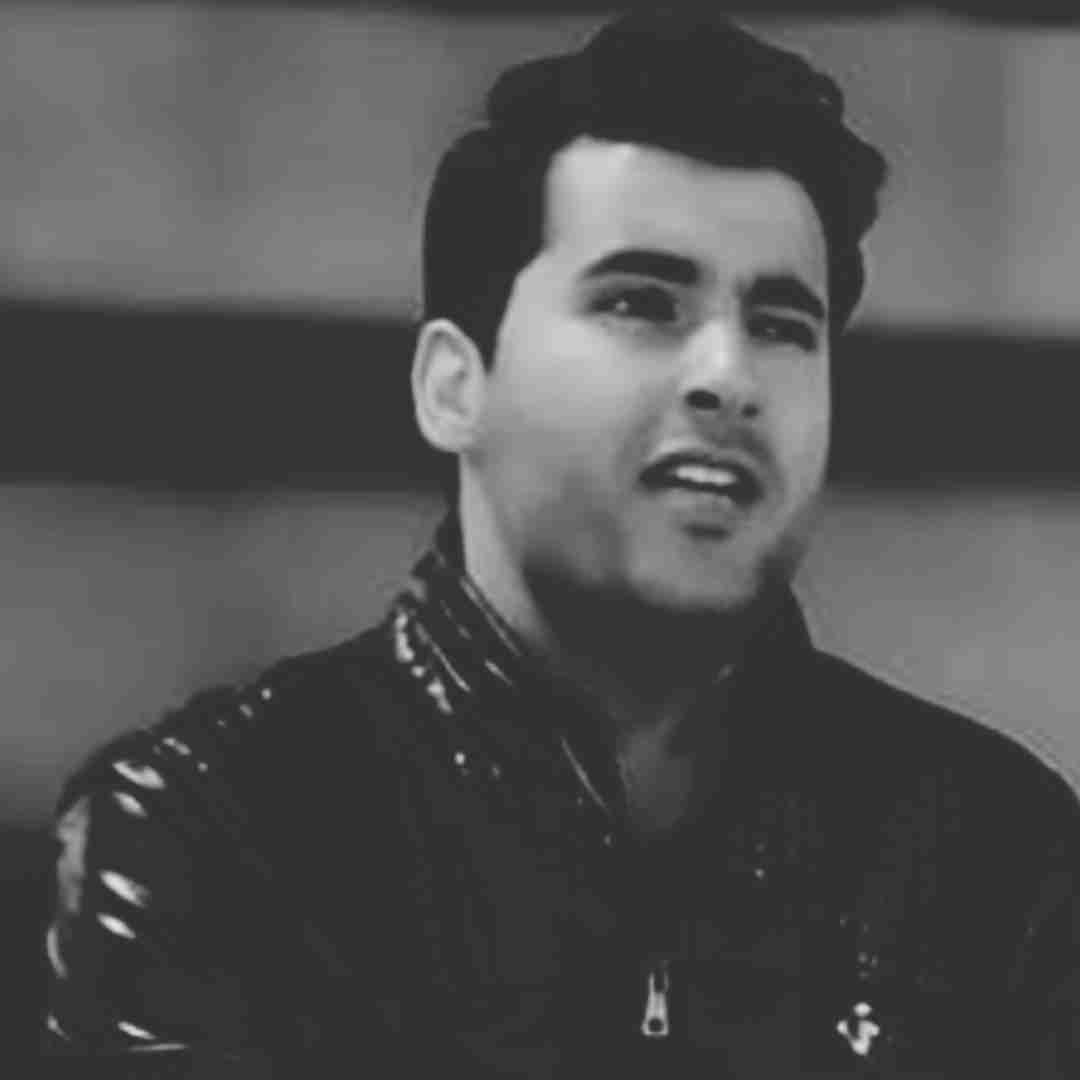 فرشید نادری تیپ و اداش ناز چشاش غوغا میکرد با چشمکاش