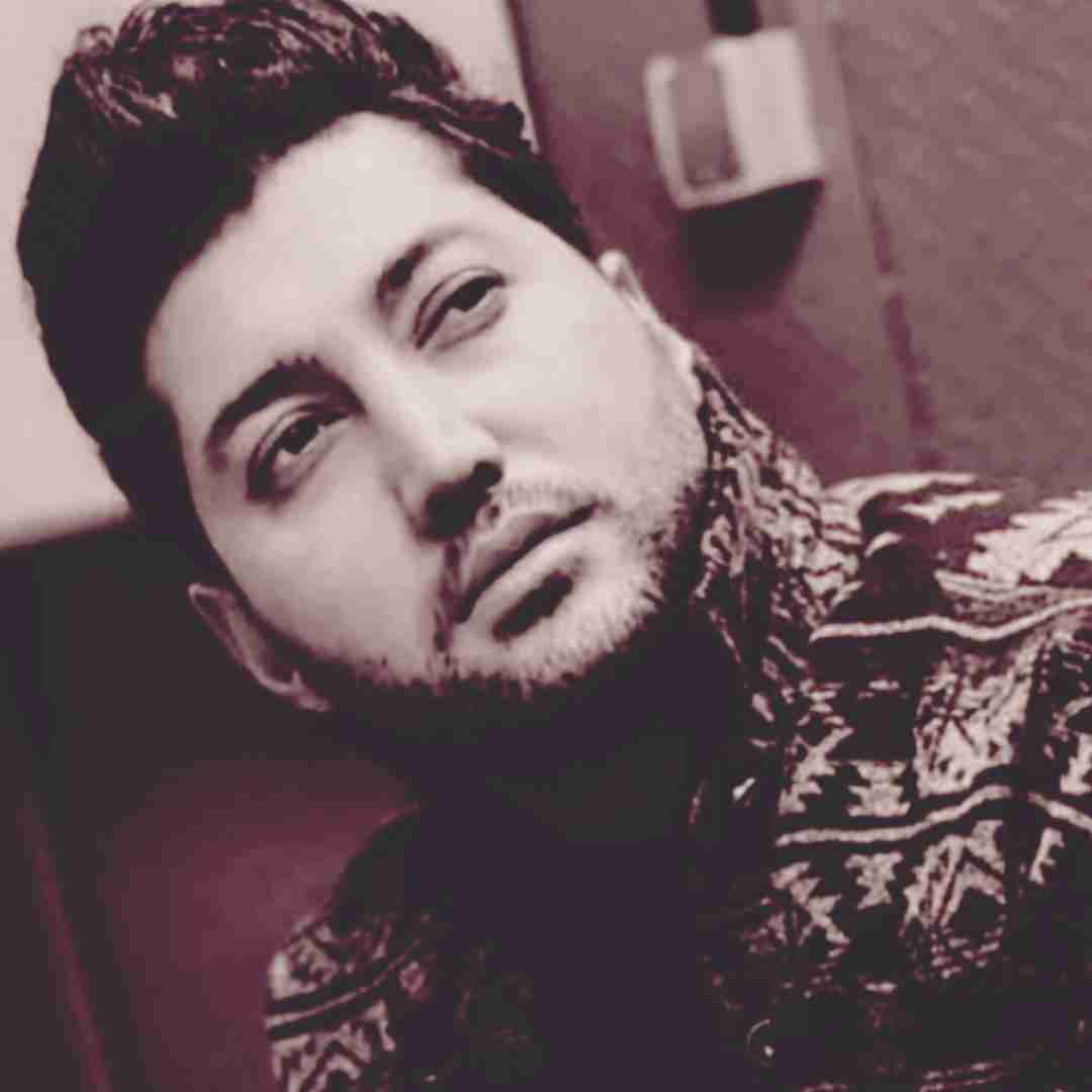 علی عباسی یه شب دو شب نیست که میخوام