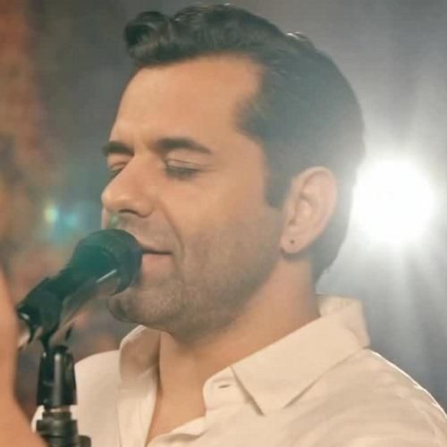 رضا بهرام همه عزادار سر به گریبون مردا سر دار زنا تو زندون