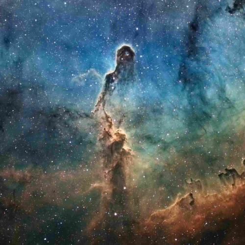  اومد بشه واسه دلم مرحم زخم نمیدونم چیشد سر زده رفت